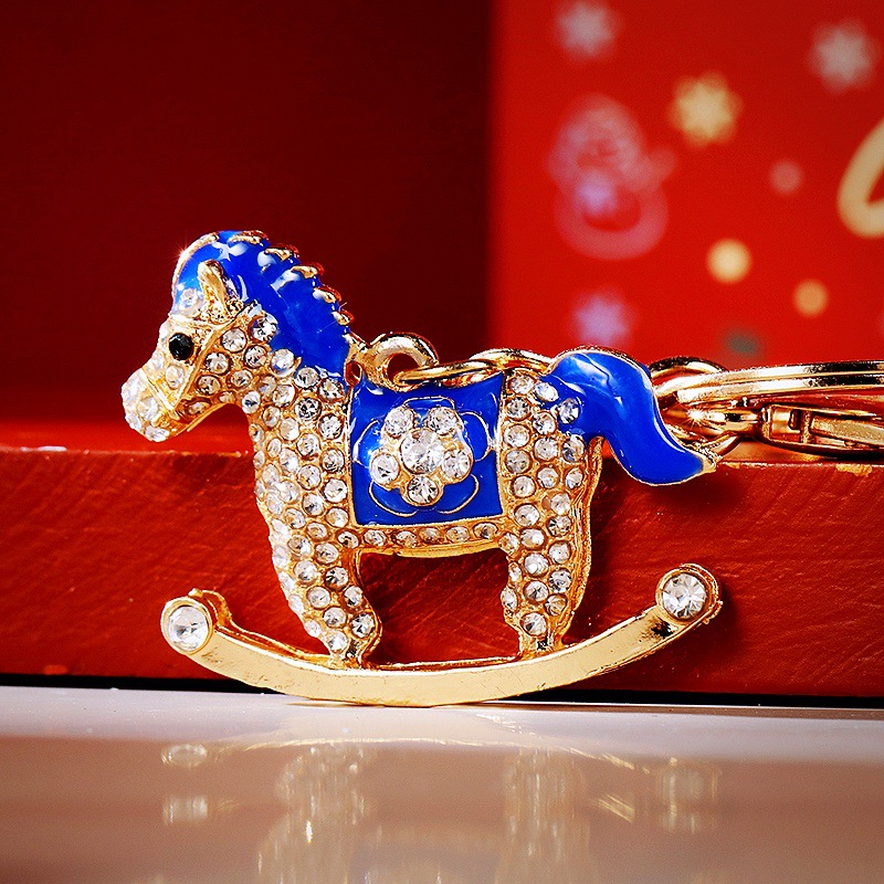 国潮生肖小马镶钻汽车钥匙扣女包挂件配饰钥匙链圈花朵小木马挂饰