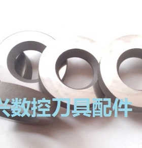 P类R外圆车刀杆垫片硬质合金刀垫RCMX32mm圆刀垫R5R6R10R16直孔类