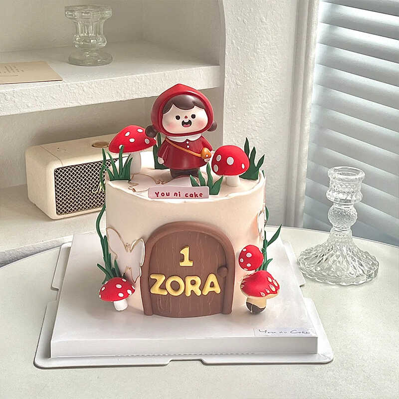 红帽小女孩烘焙蛋糕装饰摆件森系