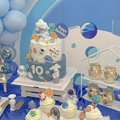 宇航员男孩10岁甜品台蛋糕装饰