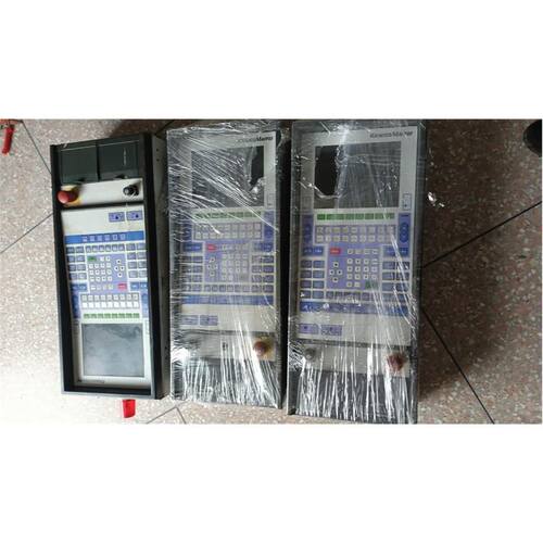变频器ATV12HU15M2，1.5KW，4台