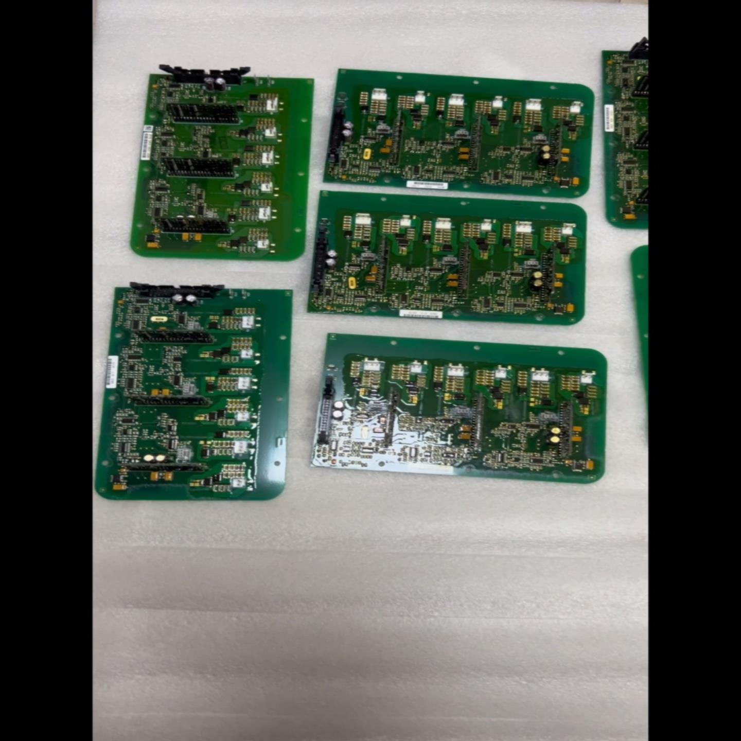 伟肯变频器驱动板380F VACON PC00380D检测板