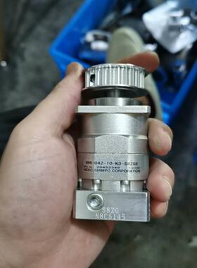 R7D-BP02HH-Z全新4个有需要的老板欢迎来咨