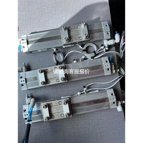 PKP225D15A2－R2EL步进电机便宜出售了，图片是实议价
