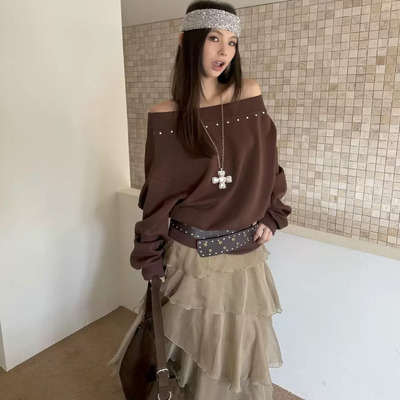 几多芝MUCHZHI 斜肩铆钉美式复古卫衣露肩宽松休闲长袖上衣T496#