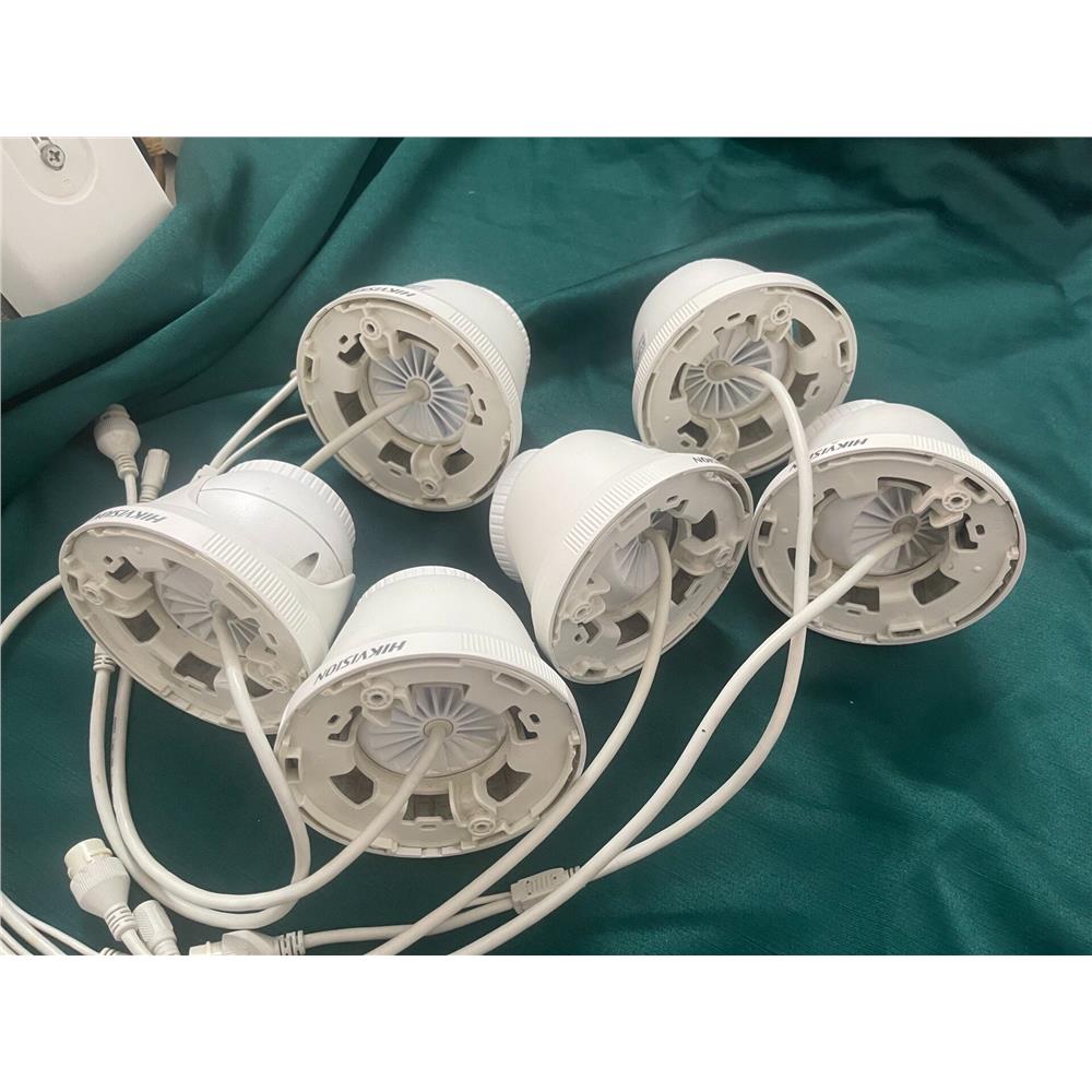 海康200万半球有现货，23