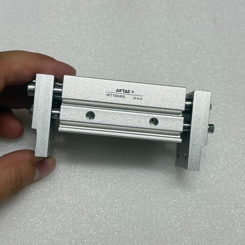 亚德客阔型夹爪气缸HFT10X40S，原装正品，实物拍摄，成--议价商