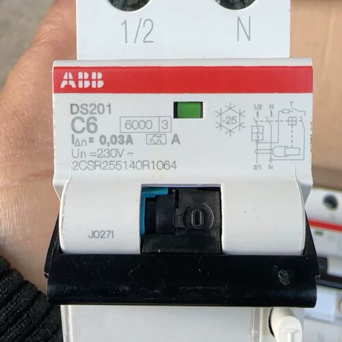 ABB DS201漏电保护器 C6 2P+N 0.03A 2--议价商品