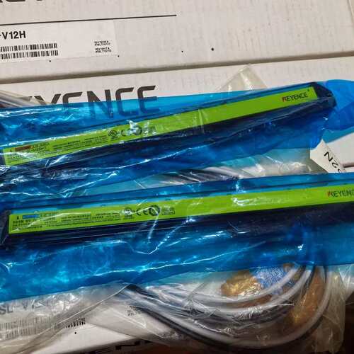 基恩士光幕GL-S12SH带GL-SP2N线全新原装 ，无包--议价商品