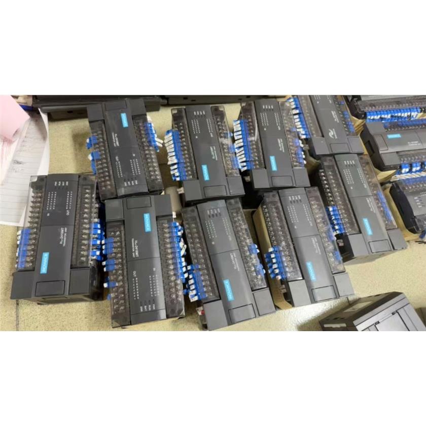 汇川PLCH2U-2416MT-XP，