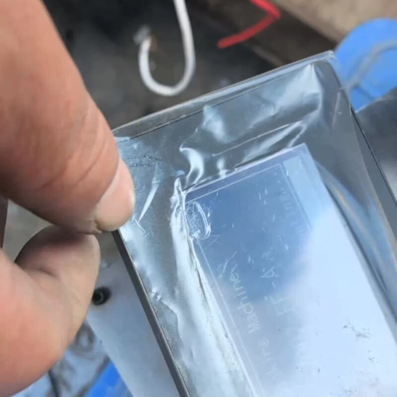 拆机二手4个基恩士触摸屏VT3-W4M,24VDC正常通电,--议价商品