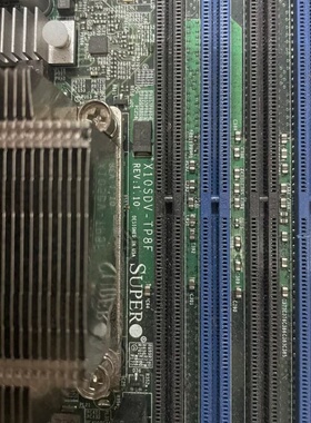超微X10SDV-7TP8F 板载CPU D-1 NAS--议价商品