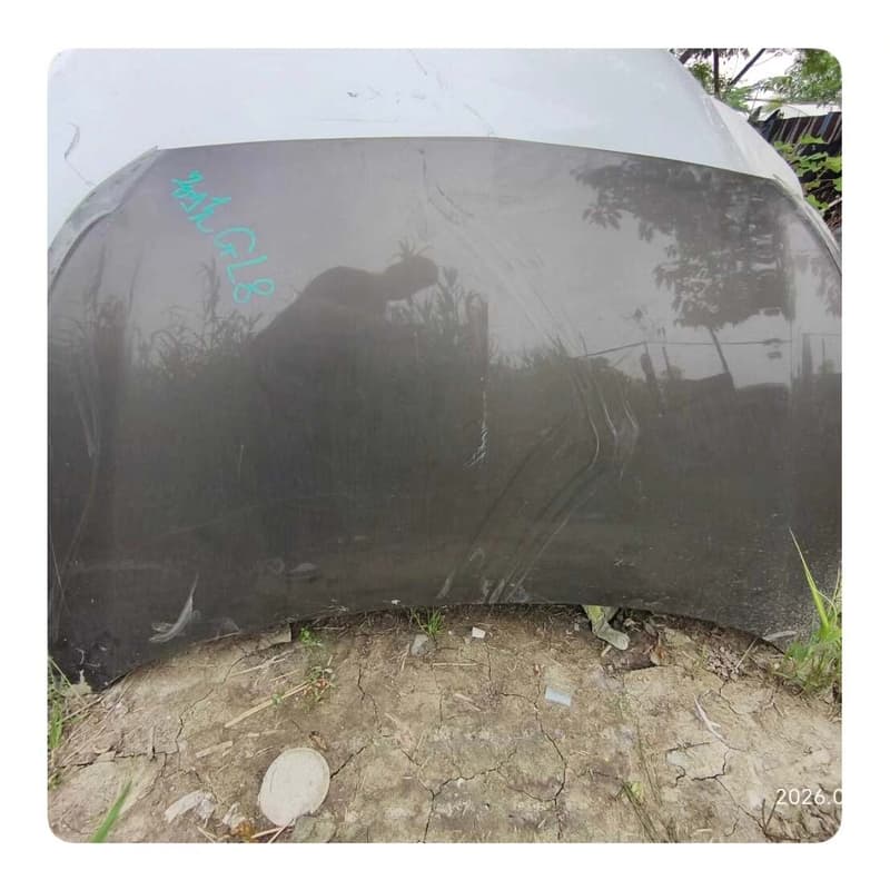 别克GL8原厂机盖,黑色拆车件,结构完整,原车漆,成色还可以--