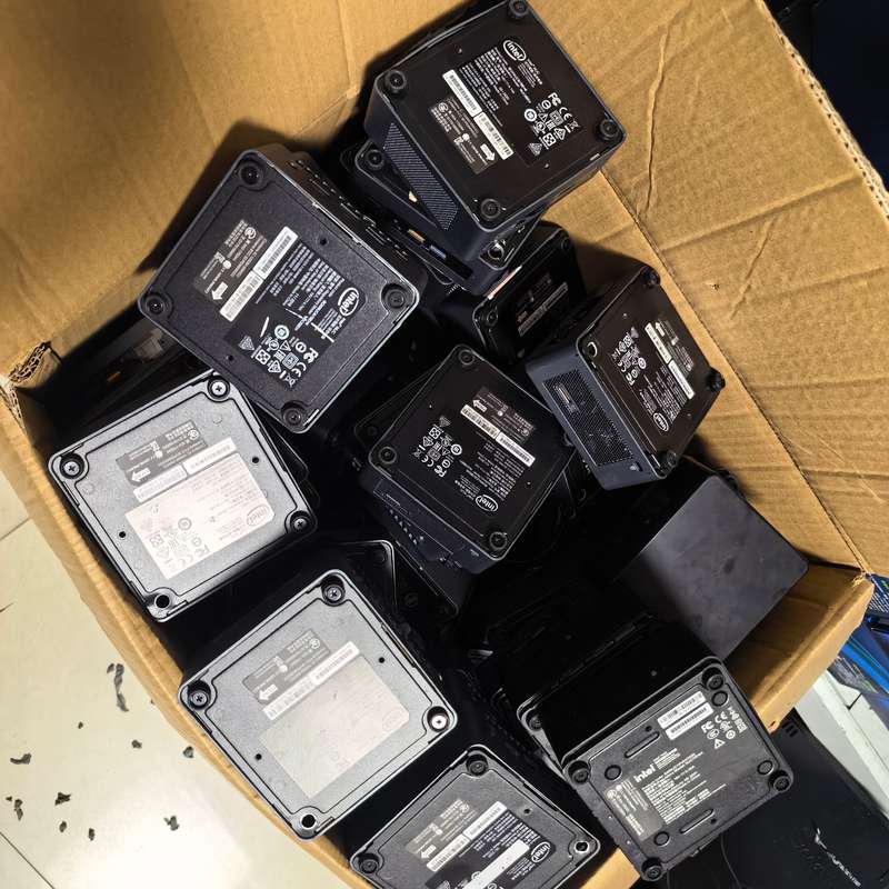 英特尔NUC8i5BEH 英特尔i7 8559U--议价商品