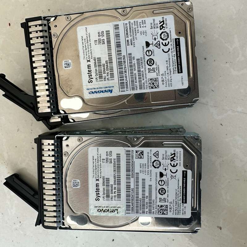 联想 2.5寸 1T SAS 原装服务器硬盘 00NA492--议价商品