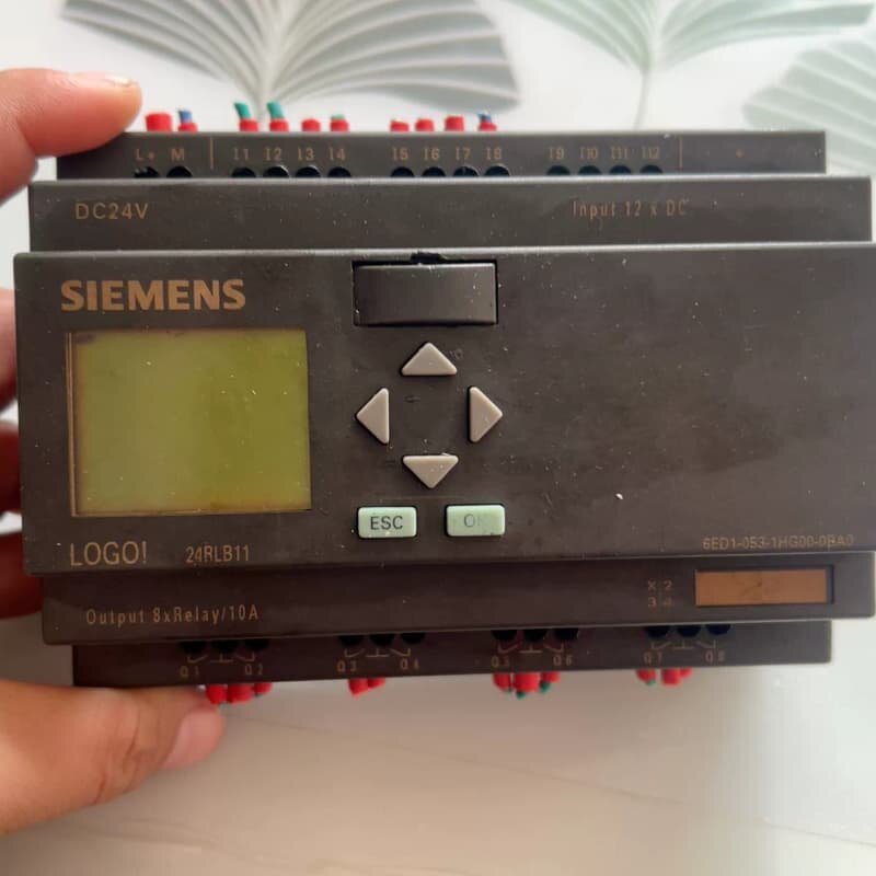 西门子 PLC SIEMENS 二手拆机 九成新 需要的联系--议价商品