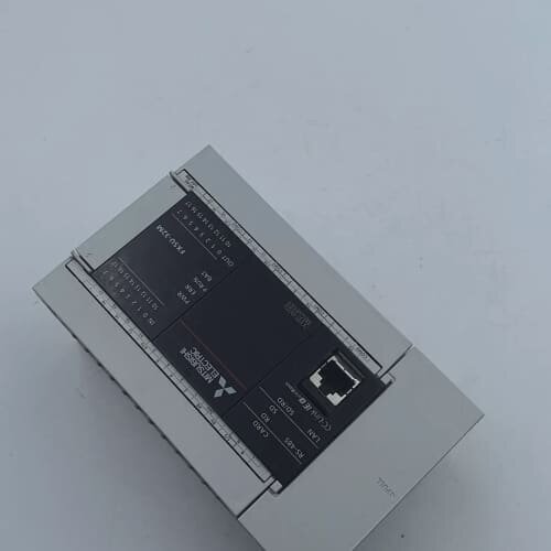 三菱PLC模块 FX5U-32MT/ES，原装正品，成色几乎--议价商品