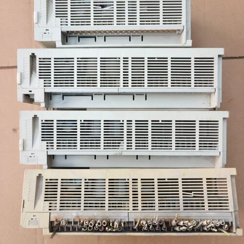三菱PLC FX3U-80MT/ES-A 三台--议价商品