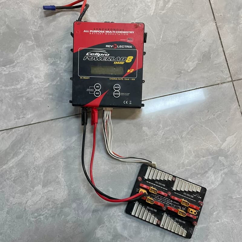 PL8 v2充电器,电源再加200--议价商品