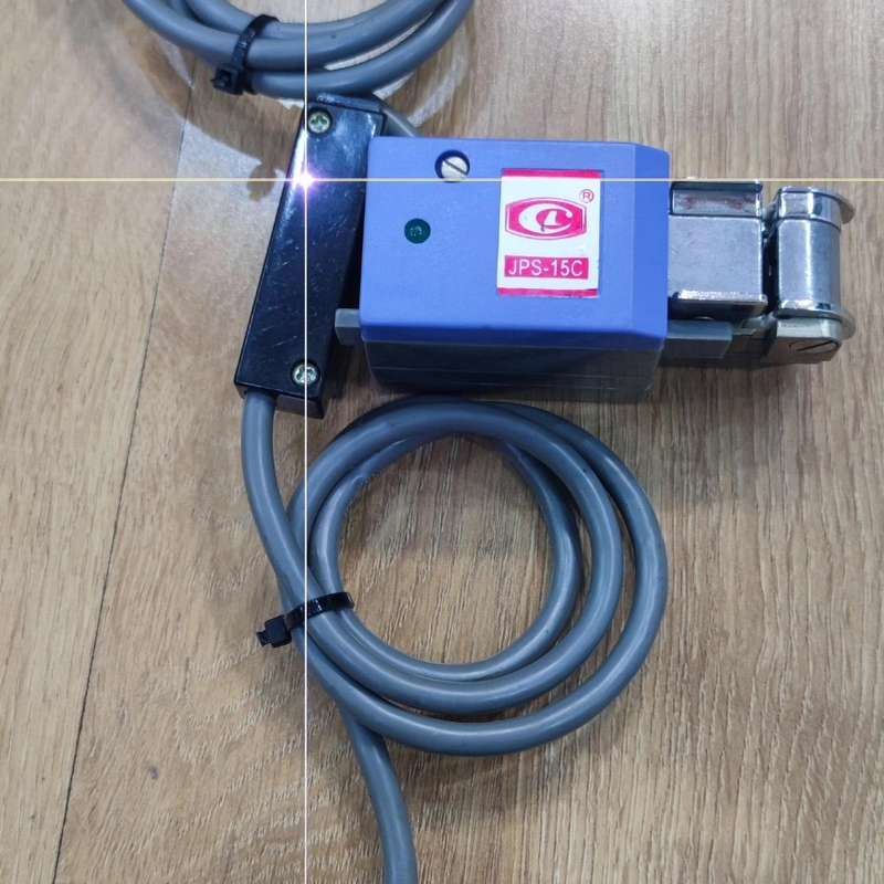 成色比较新的二手长岭电子清纱器，标价为两个打包价--议价商品