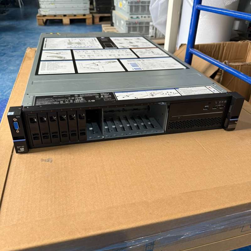 X3650M5 5642 机型 这是一台控制台--议价商品