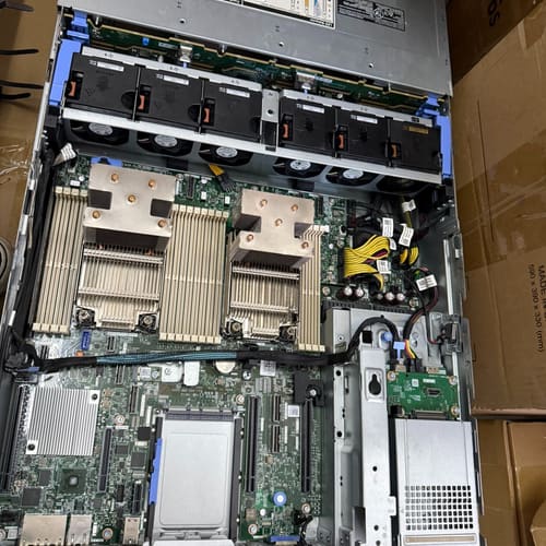 戴尔Dell R750XS服务器3.5寸8/12盘位准系统--议价商品