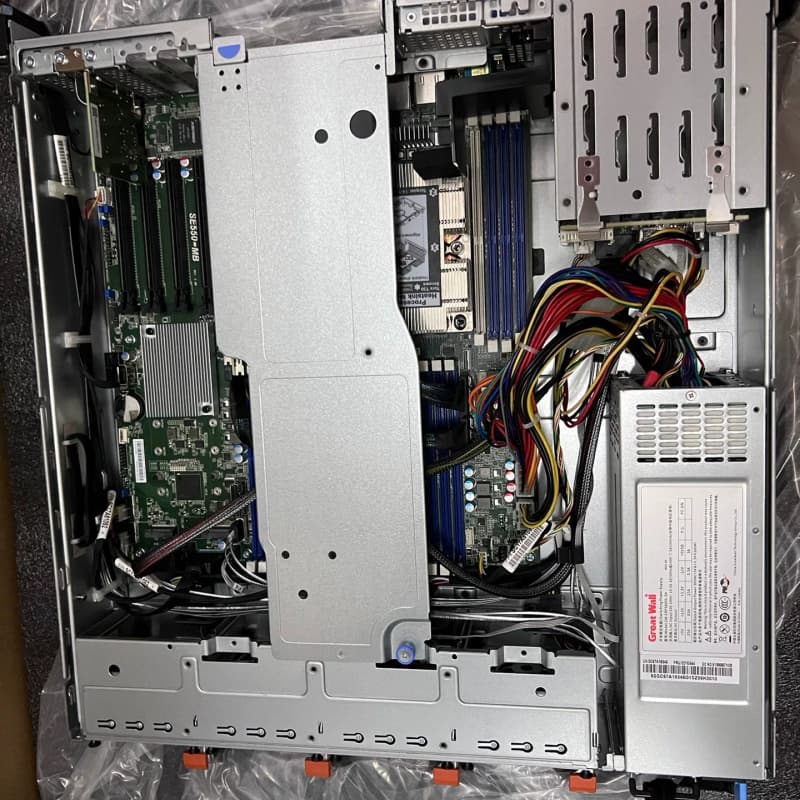联想SE550-MB 联想 se550 服务器出售!23年机--议价商品
