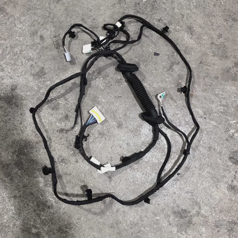极氪001FR尾门线束 拆车件 需要私聊--议价商品