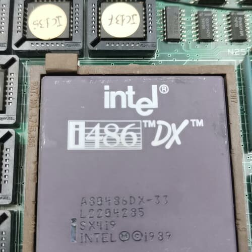 Intel i486 DX A80486DX-33，1989--议价商品