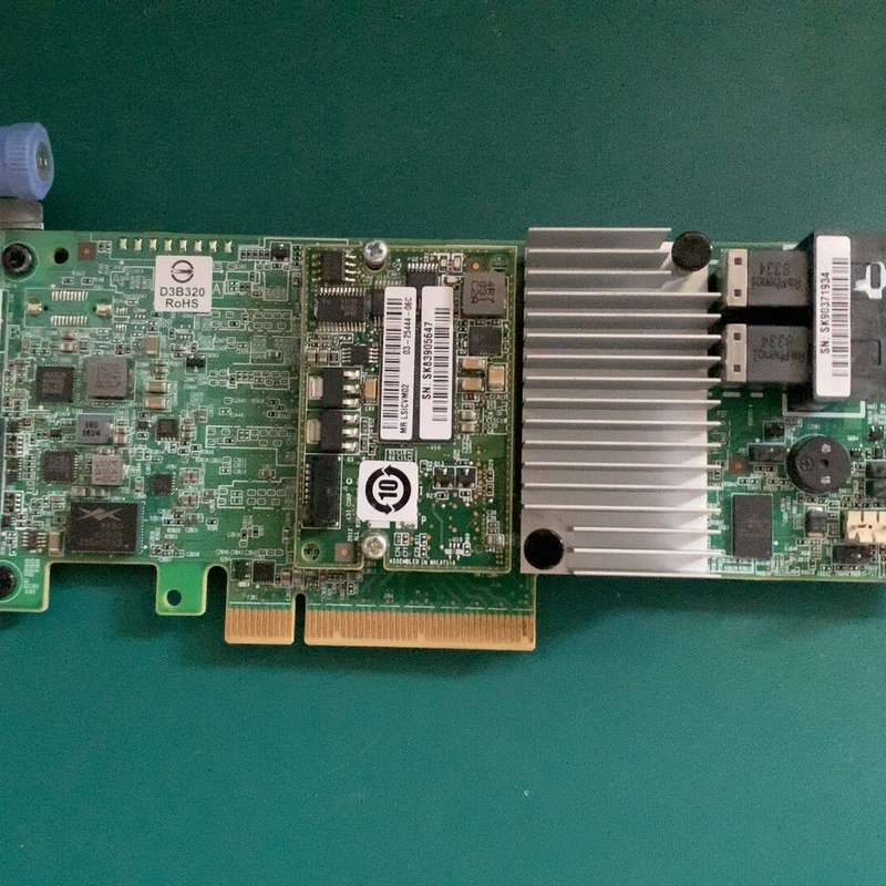 LSI 9361-8i 2G缓存阵列卡，包含缓存电池，实图实--议价商品