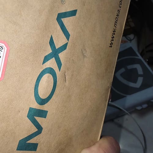 MOXA摩莎 AWK-1131A-EU V2.0 实物拍摄,--议价商品