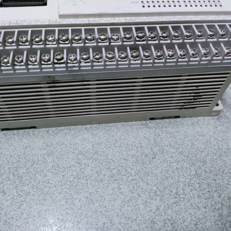 正品原装三菱PLC--议价商品