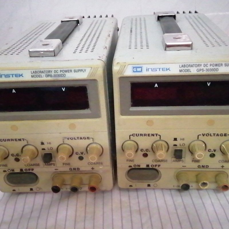 固纬双显GPS-3030DD可调直流电源30V3A 功能包好--议价商品