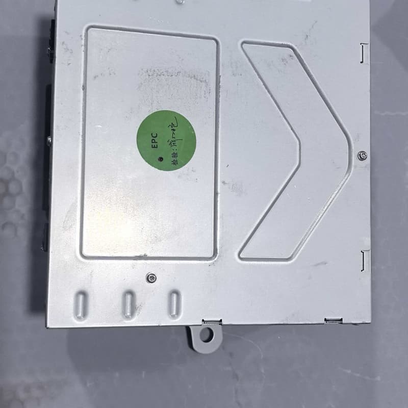银河E5驾驶信息及主机 拆车件 成色还可以 接口齐全 支--议价商品