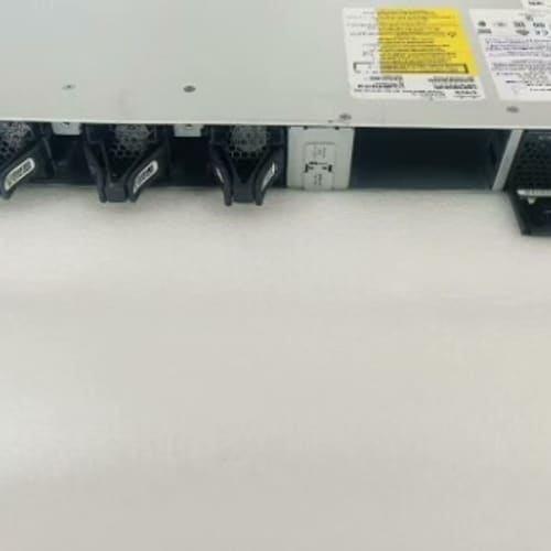 思科Cisco C9200L-48P-4G-A二手交换机，单--议价商品