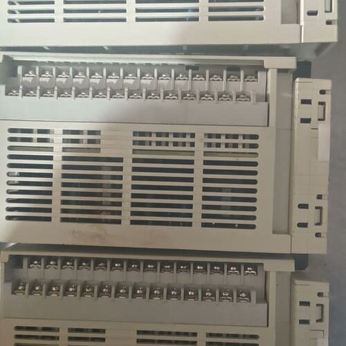 士林PLC，AX3G-CNV-ADP，功能包好，实物拍摄，成--议价商品