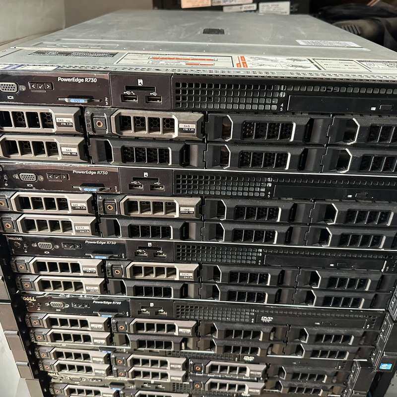 DELL/戴尔:戴尔R730 3.5寸8盘位--议价商品
