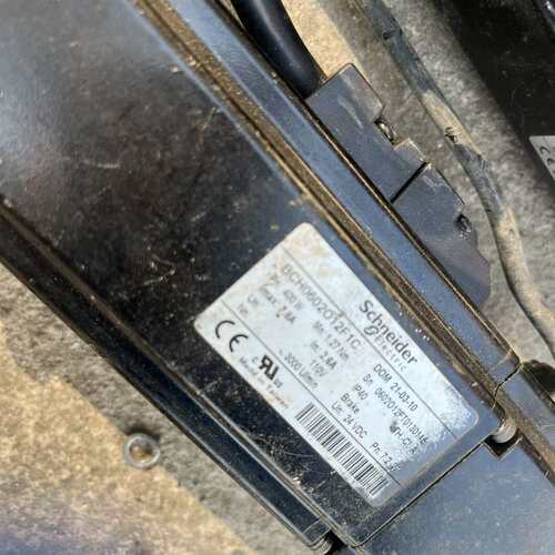 施耐德伺服电机BCH0602O12F1C，拆机包功能，单价单--议价商品