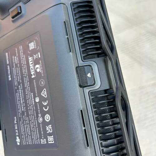 大疆Rcpro遥控器 Rcplus大屏幕高亮度1200尼特，--议价商品