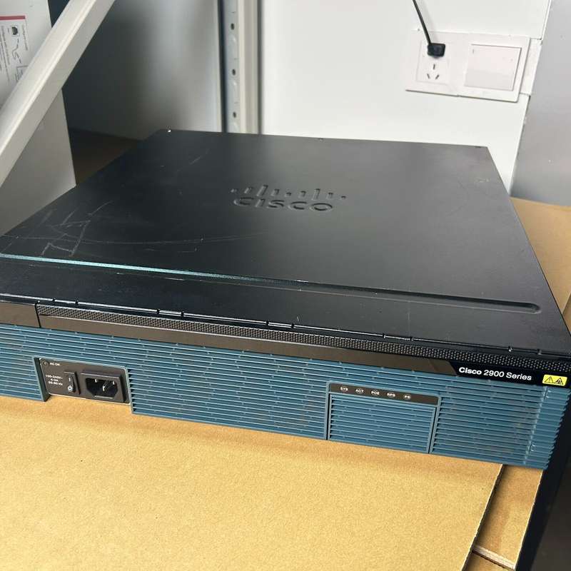 Cisco思科 2951/K9 2951 千兆企业路由器--议价商品