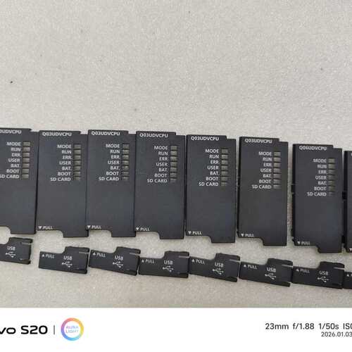 三菱Q03UDVCPU CPU上盖及USB盖子--议价商品