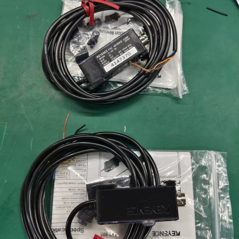 KEYENCE基恩士光纤放大器FS2-60，工程剩余，成色如--议价商品