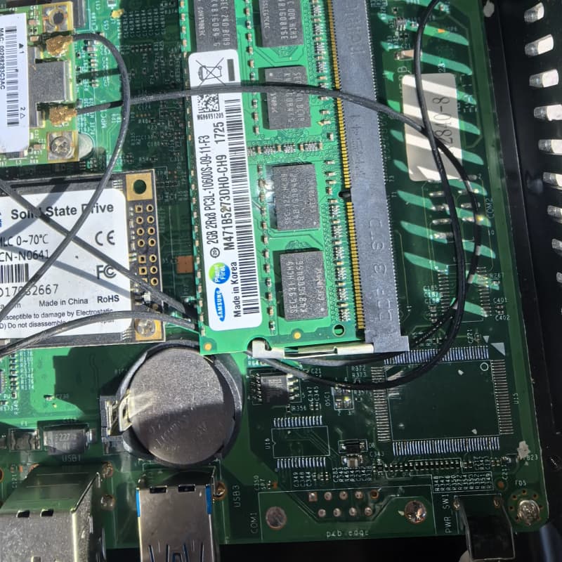 拆机二手迷人小主机,2GB,存储64GB,具体看图片,实物如--议价