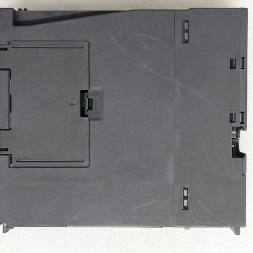 三菱Q13UDVCPU CPU模块，设备拆机件，实物拍摄，成--议价商品