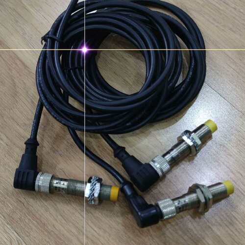 天津恒源接近开关:LW12-04NCL-ZB有3个打包价--议价商品