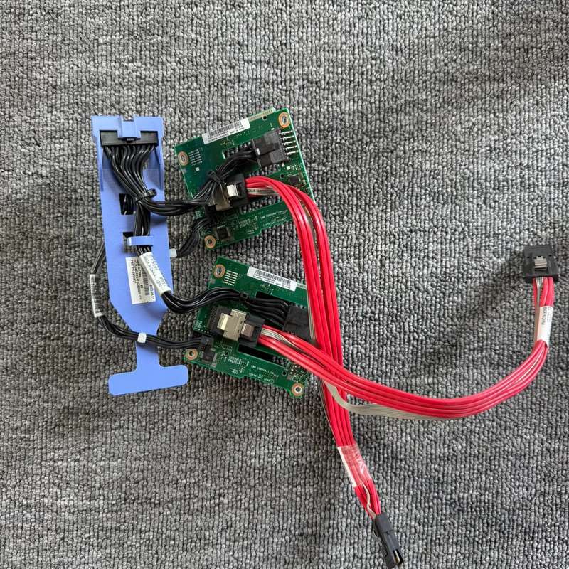 原装IBM X3850 X5服务器硬盘背板 扩展板4升8背盘--议价商品