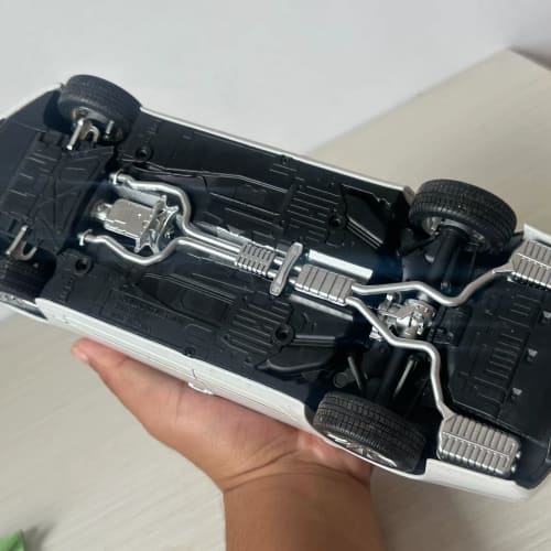 1/18比例凯迪拉克ct6汽车模型--议价商品