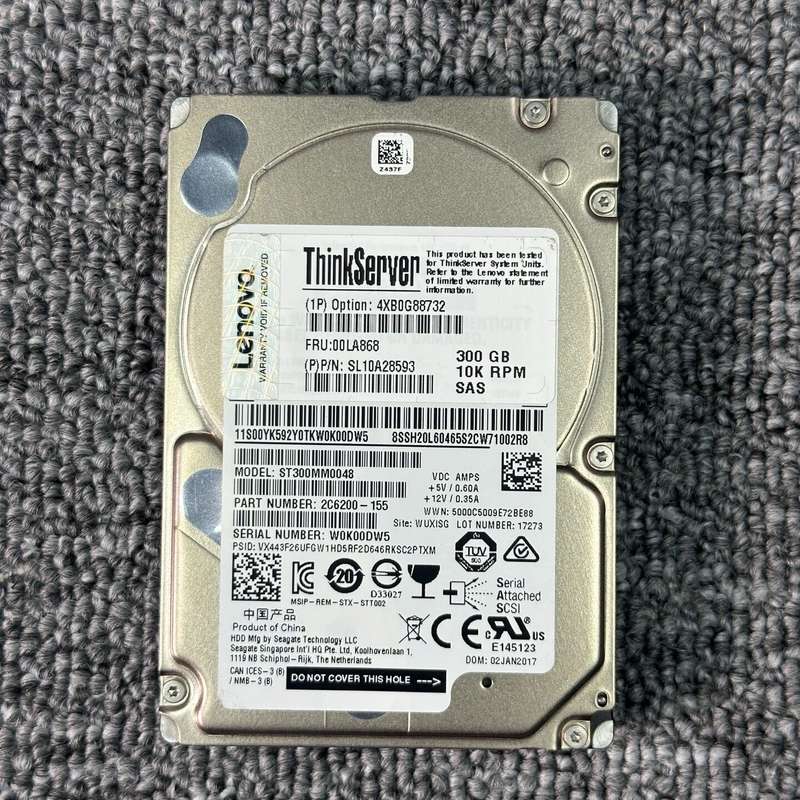 联想 300G 10K 12G SAS 2.5寸硬盘 00L--议价商品