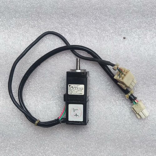 拆机安川伺服电机SGMM-A2C313 24V 20W--议价商品