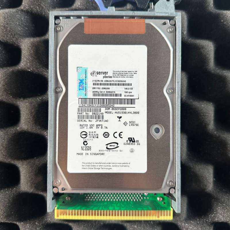 IBM原装拆机 3279 146G 15K SCSI 硬盘--议价商品